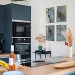 Modern Luxury - Sea View Over Village Appartement *