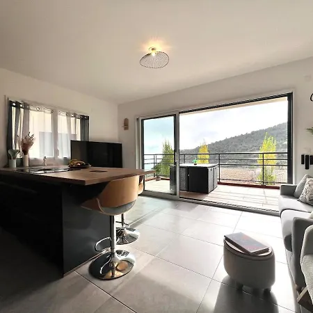 Apartmán Modern Luxury - Sea View Over Village