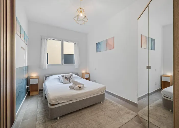 Apartmán Modern Luxury - Sea View Over Village *