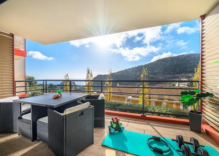 Modern Luxury - Sea View Over Village إز